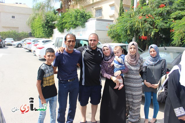 كفرقاسم -فيديو : حجا مبرور وسعيا مشكورا .. حجاج حافلة الحاج احمد الصوص تصل البلدة بسلام ودموع الفرح تغمر الجميع 